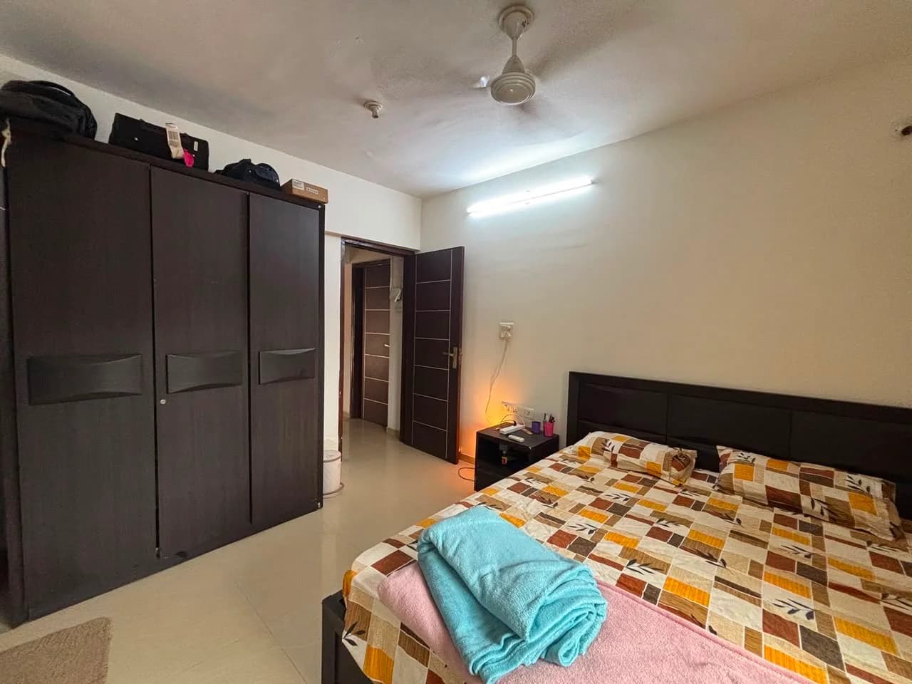Single room for a female bachelor in a 2BHK
